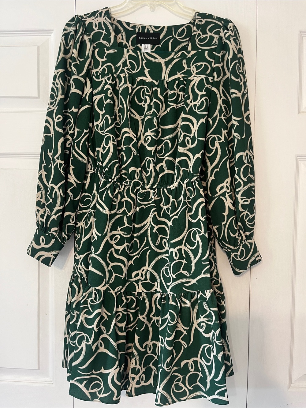 Donna Morgan Forest Green and Cream Swirl Print Long-Sleeve Dress
